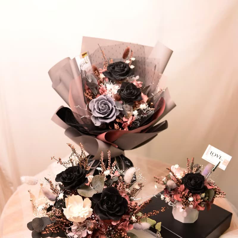 【韓式】時尚個性黑激情紅 永生花 乾燥花花束 / 生日 告白 求婚