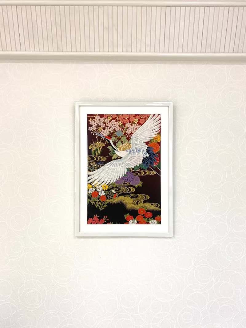 額装97　刺繍着物 鶴 和モダン 和風インテリア プレゼント 結婚祝 新築祝 長寿祝 縁起物 額装インテリア made in japan