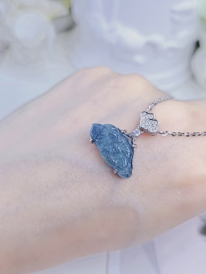 收藏|星空藍花|A貨翡翠冰星空藍蓮花純銀鍍18k祥雲款項鍊