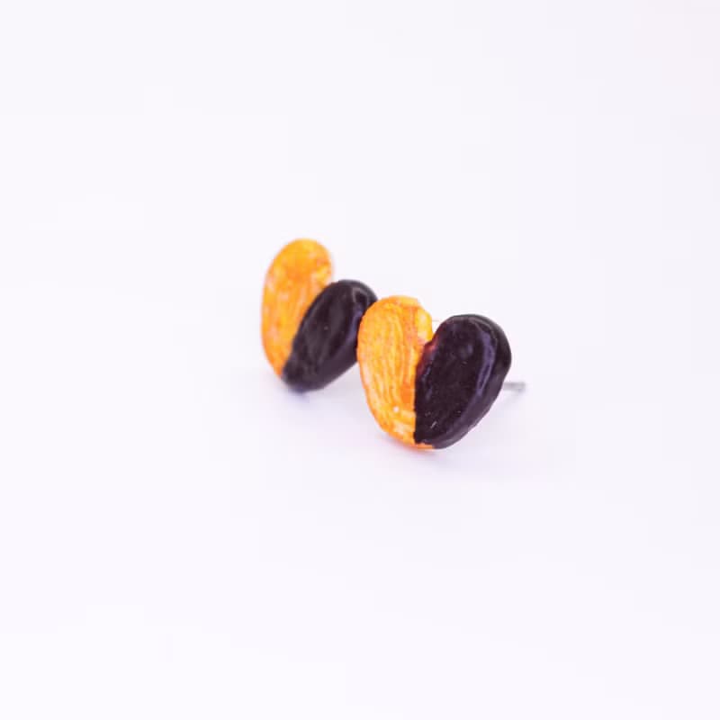 Playful Design 朱古力蝴蝶酥耳環