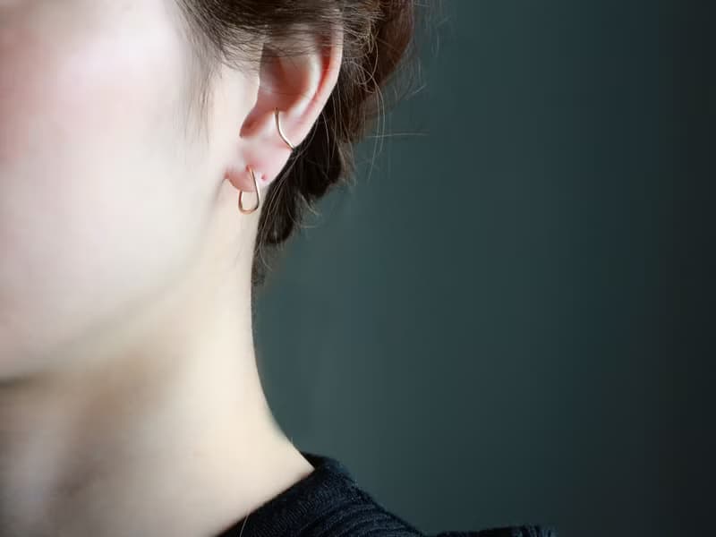 14kgf- 2way curve ear cuff / clip-on