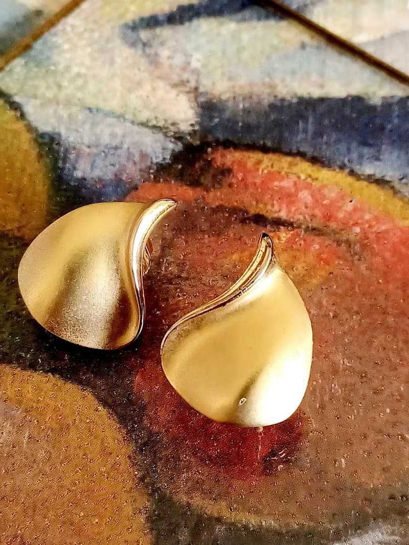 vintage jewelry  古典霧金立體水滴造型 夾式耳環