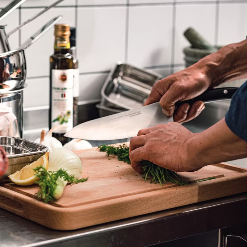 瑞典主廚秘密 主廚刀(M) 26CM 瑞典鋼材