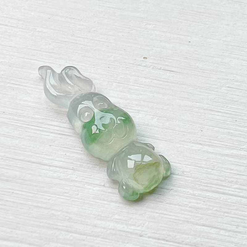 冰種飄綠花翡翠小兔子 | 天然緬甸A貨翡翠 | 送禮