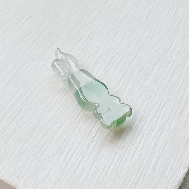 冰種飄綠花翡翠小兔子 | 天然緬甸A貨翡翠 | 送禮