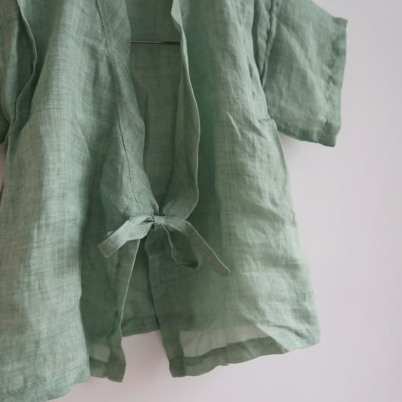 福利品 | 成長過渡調整型綁帶日式甚平兒童上衣 |  純麻 | 初芽綠