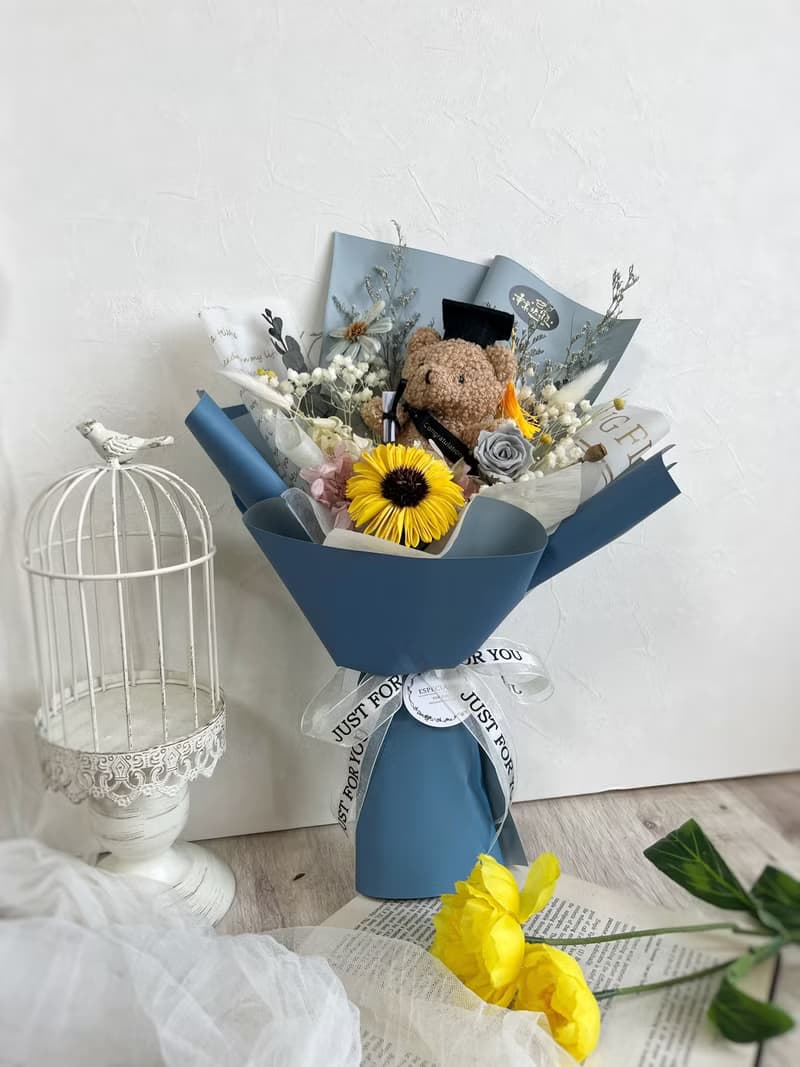 祝福熊花束 乾燥花束 生日花束  畢業花束