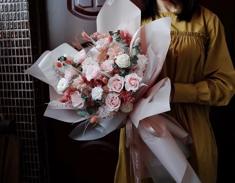 長久相守 9朵玫瑰永生花束 情人節花束 告白 求婚花束