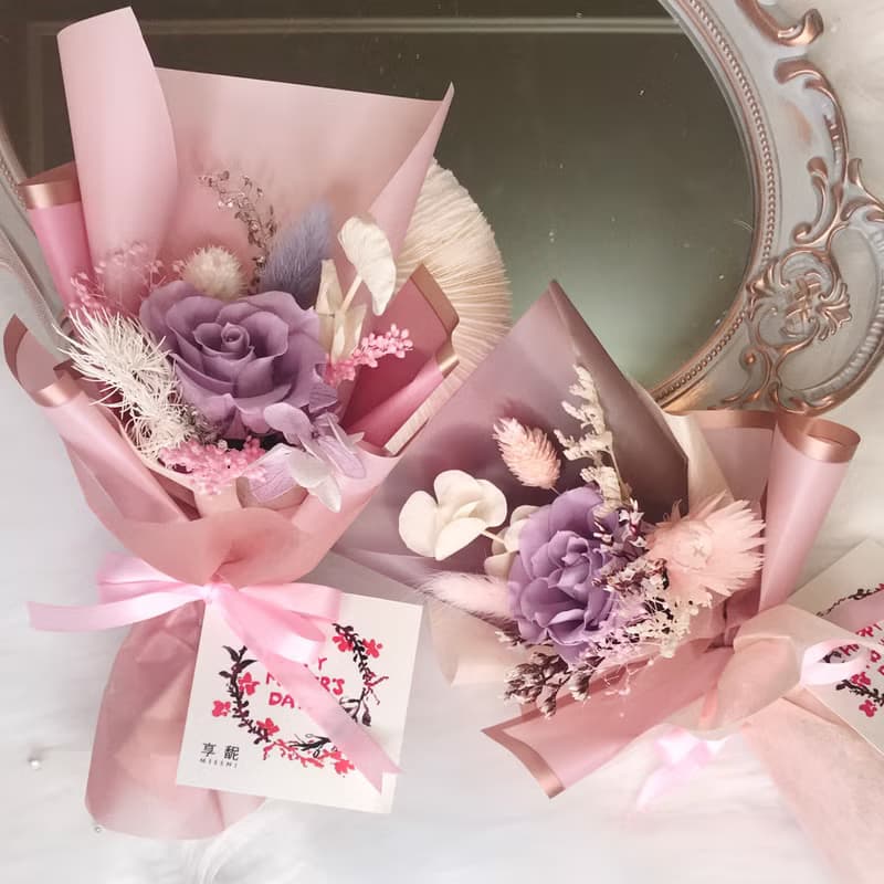 玫瑰永生花 迷你花束 / 生日 / 情人節 / 畢業