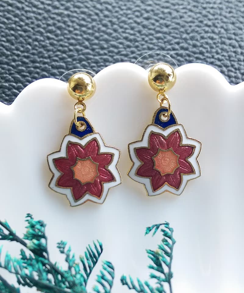 Vintage Jewelry 西洋古董飾品 景泰藍 紅花卉 可愛 針式耳環