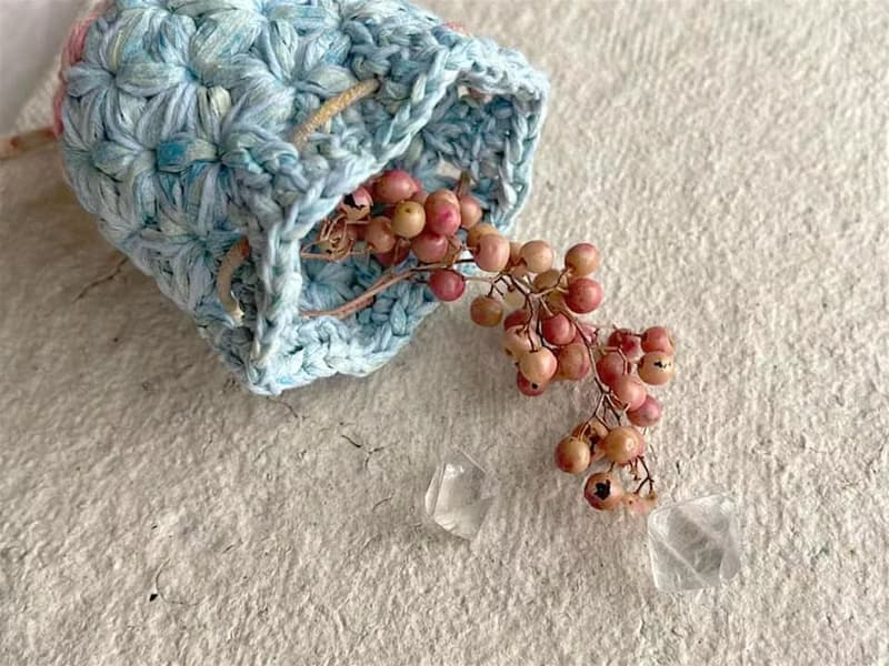 Knitting 生命之花束口御守 - 我中有你 稍高款
