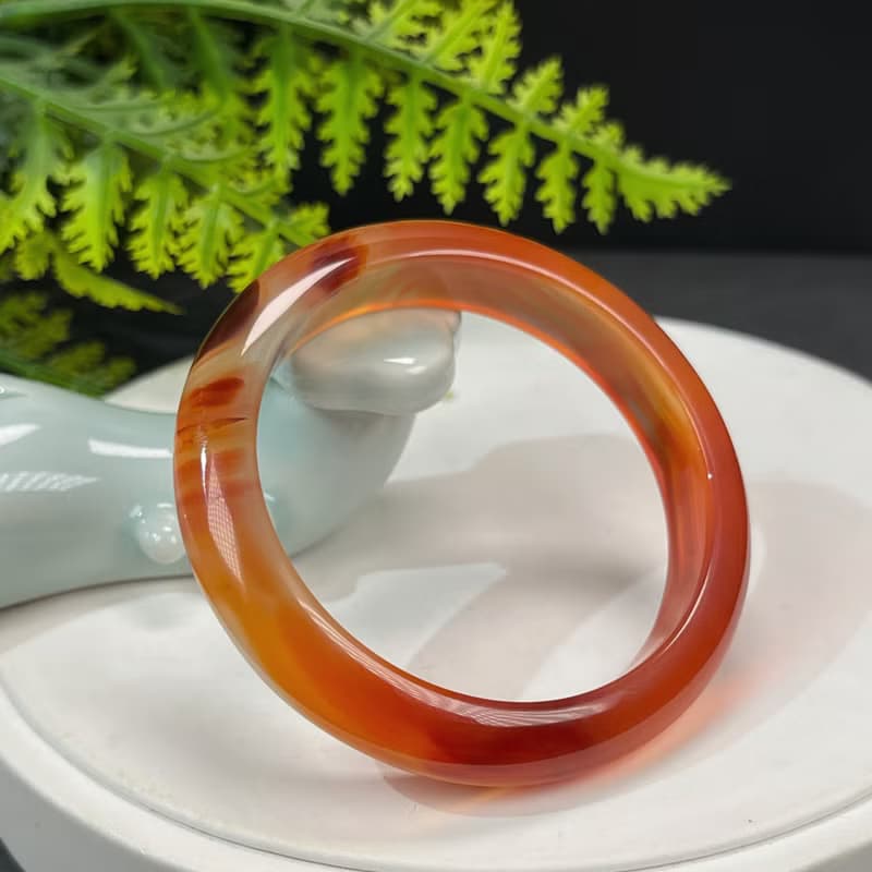 高品質 漸變紅瑪瑙手镯 54MM 冰透幹淨起剛天眼千層 興旺亨通護佑