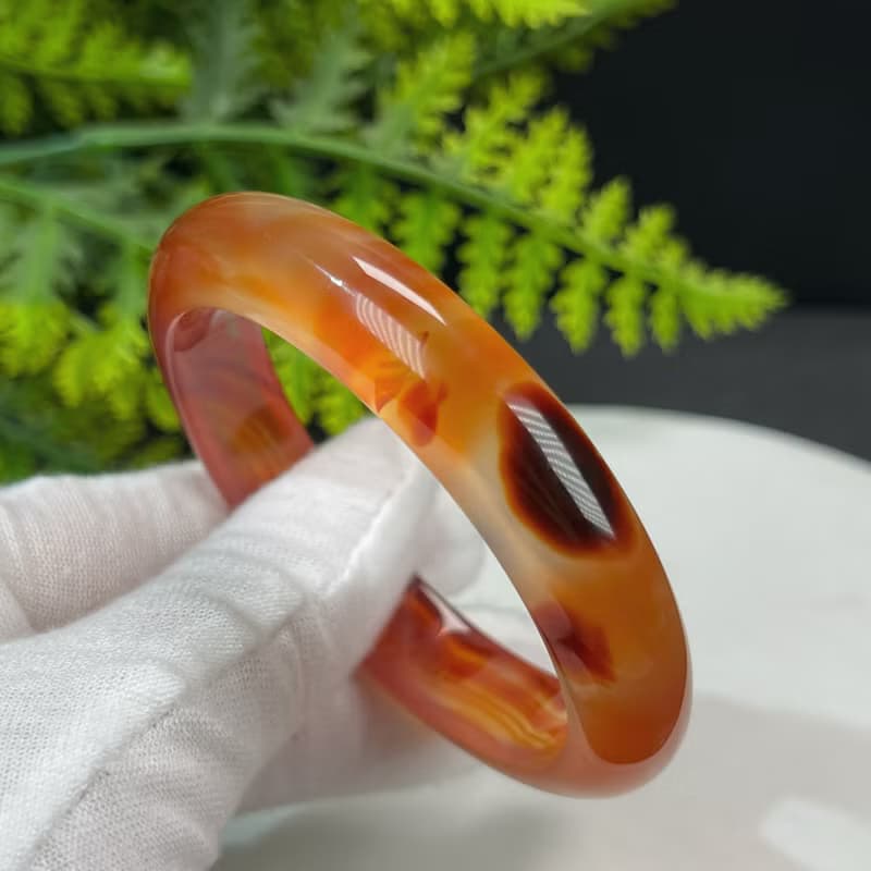 高品質 漸變紅瑪瑙手镯 54MM 冰透幹淨起剛天眼千層 興旺亨通護佑
