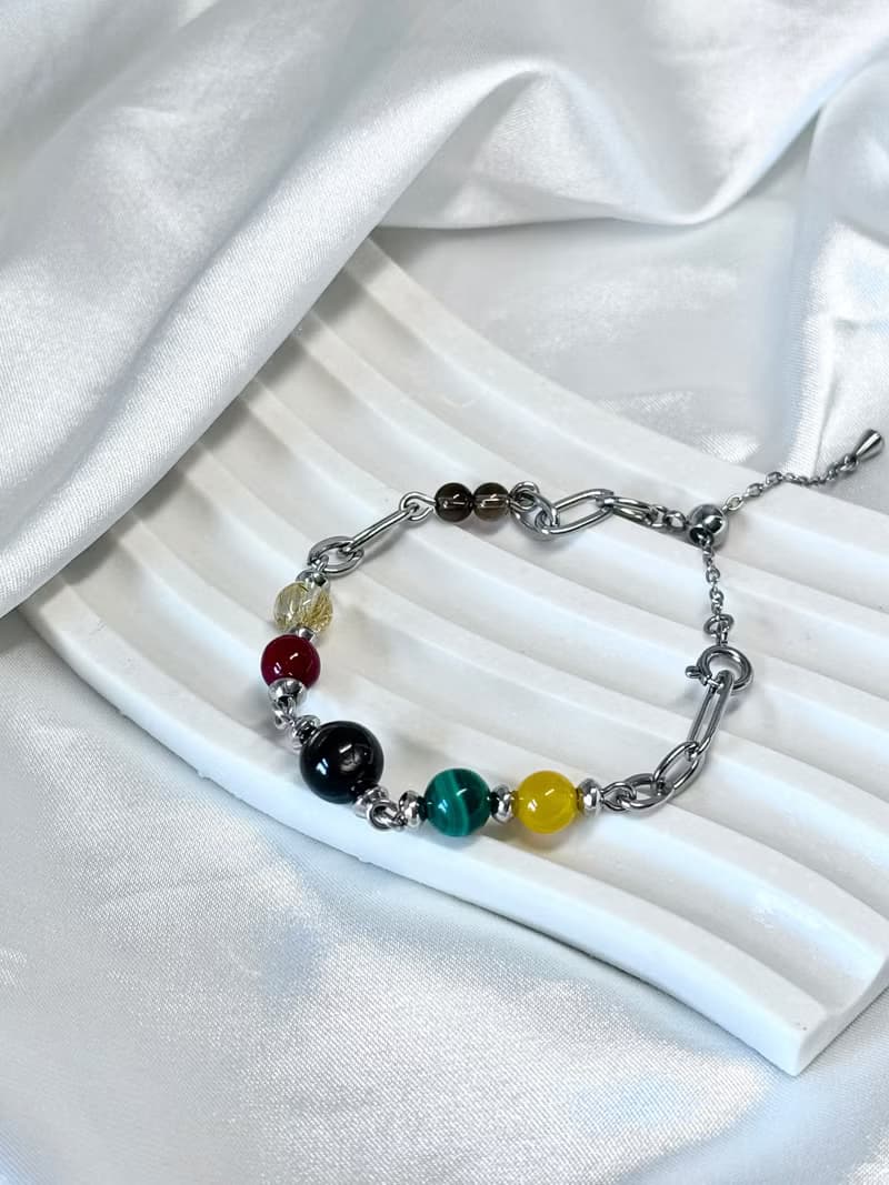 本自俱足五行水晶手鍊 - 金運石/硃砂/鈦晶/孔雀石/瑪瑙