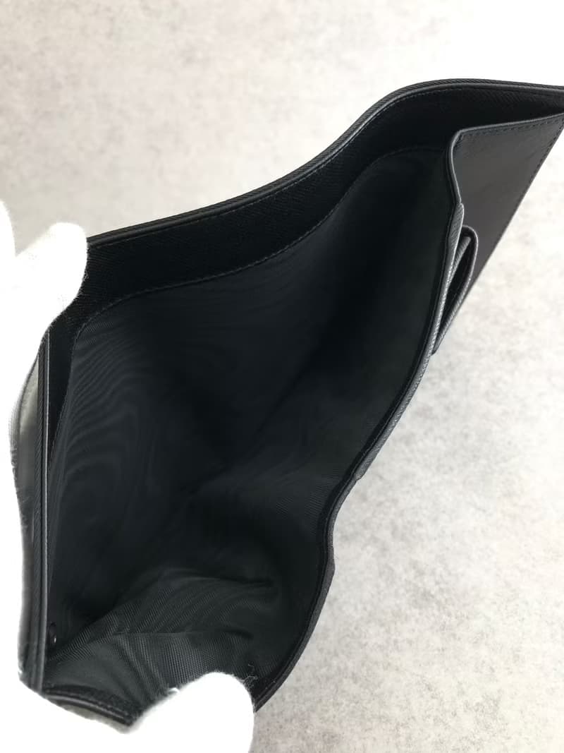 【 日本直送　名牌中古包 】PRADA プラダ 財布 ブラック トライアングルロゴ ナイロン 三つ折り財布 vintage ヴィンテージ オールド kiyi6h
