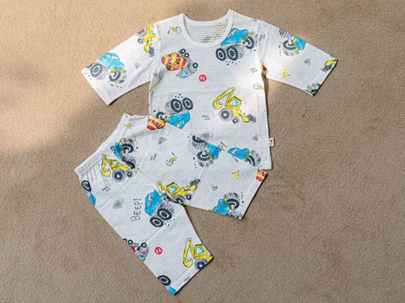 噗噗的卡車司機-輕透空氣衣七分袖韓國童裝-K23307