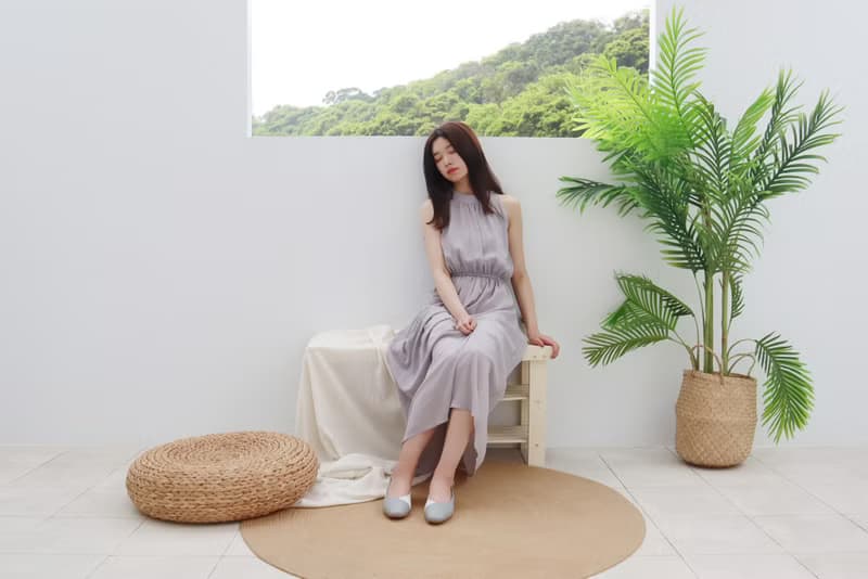 【逆光】簡約真皮涼鞋-藍白  | 涼爽不露趾  | 台灣真皮女鞋