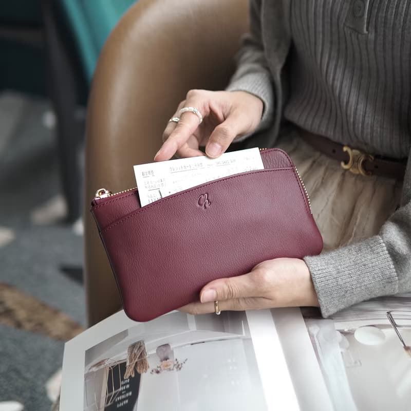 Doona (Burgundy): Long wallet, zip wallet, soft cow leather, Slim , Dark Red