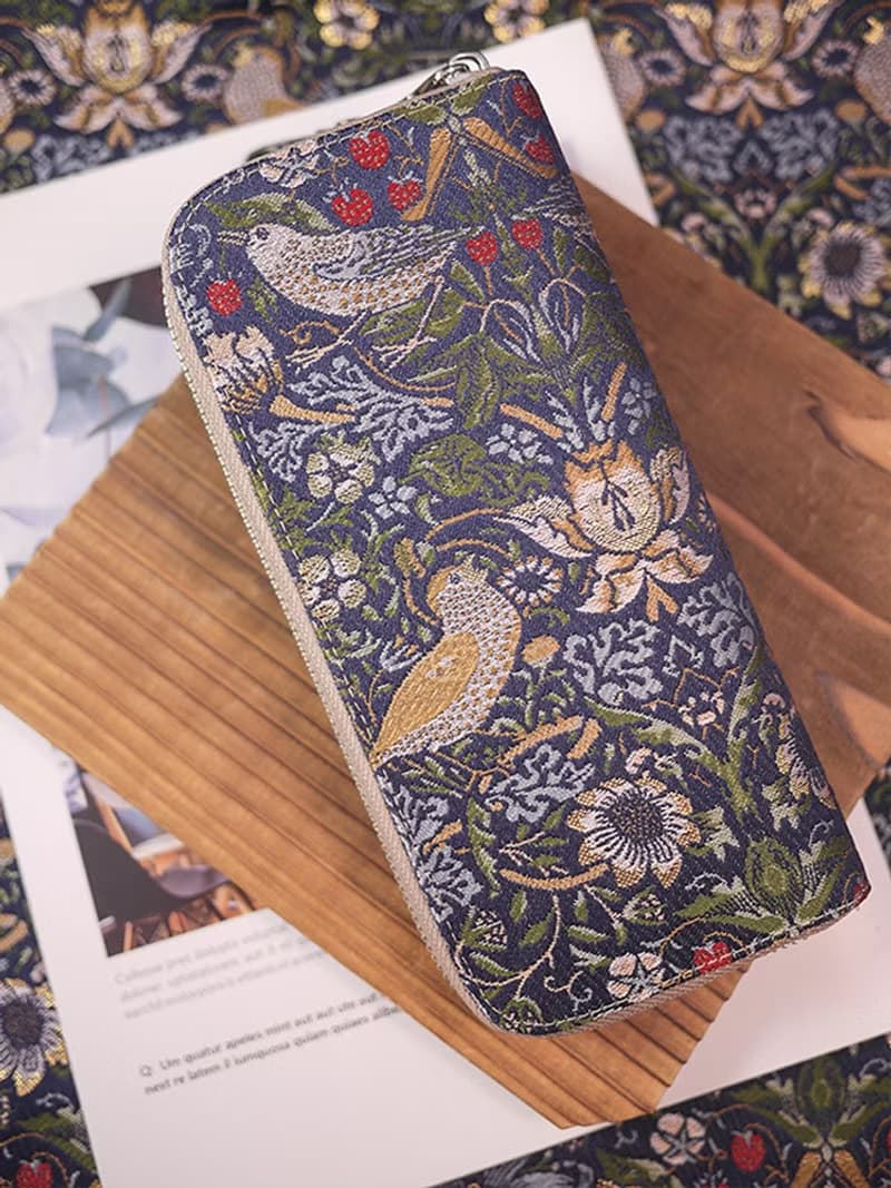 【開運錢包】西陣織金襴。William Morris 草莓小偷。布長夾