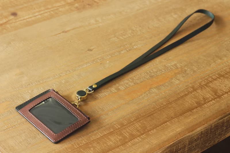 植鞣革撞色卡夾零錢包 | 橫式 現貨