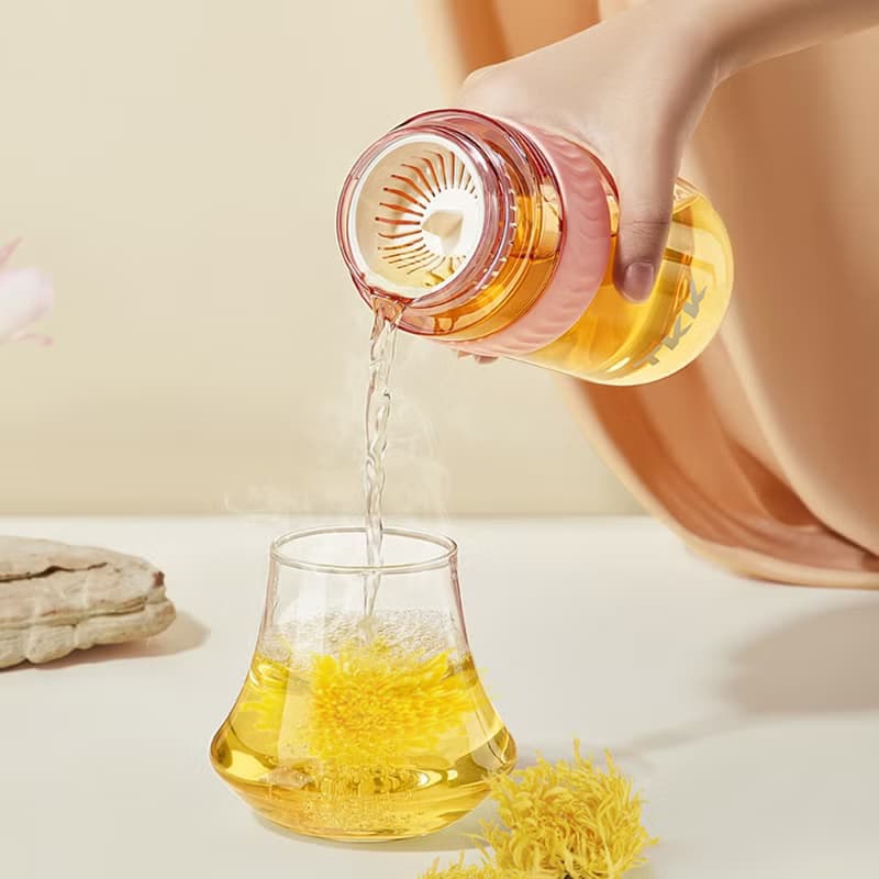 【TKK】美國進口Tritan克洛伊系列 手提式運動水壺550ML-珍珠白