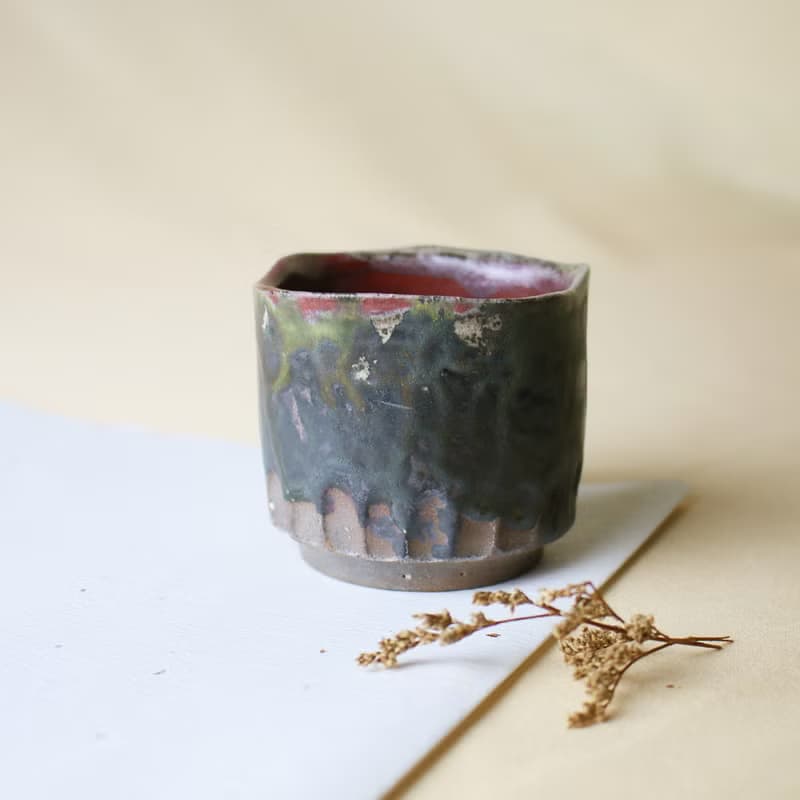 刻痕高方杯 灰釉彩 新彩燒 柴燒陶藝 手作作品 | 張運美 作品