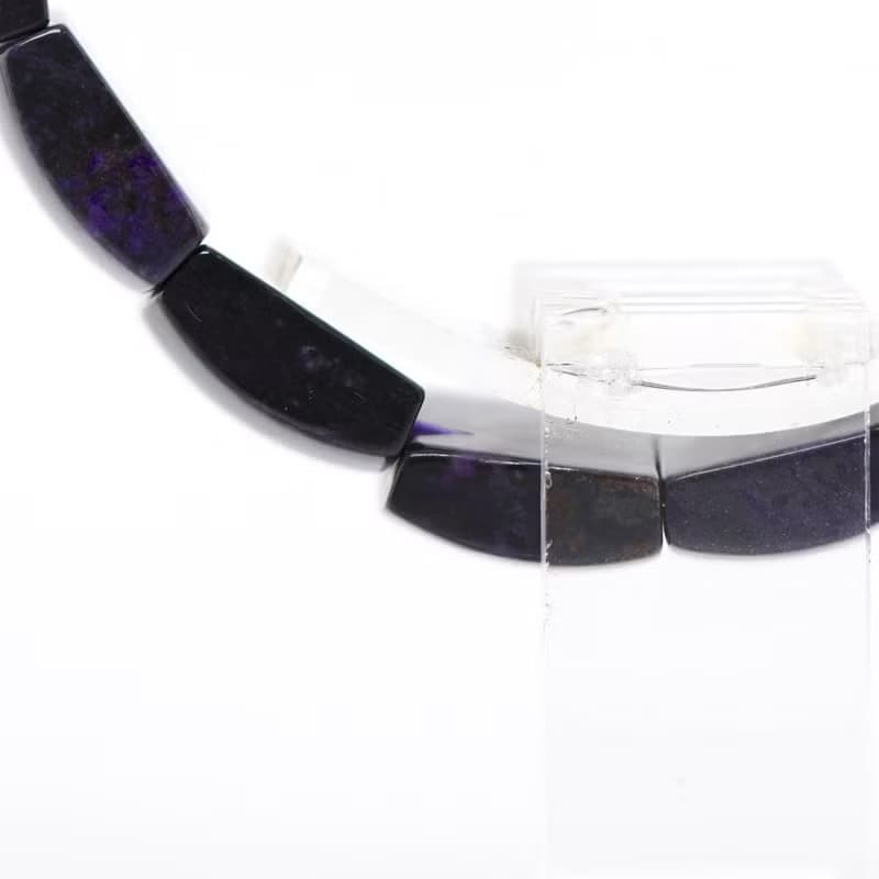 寶麗金珠寶-天然舒俱萊石手排