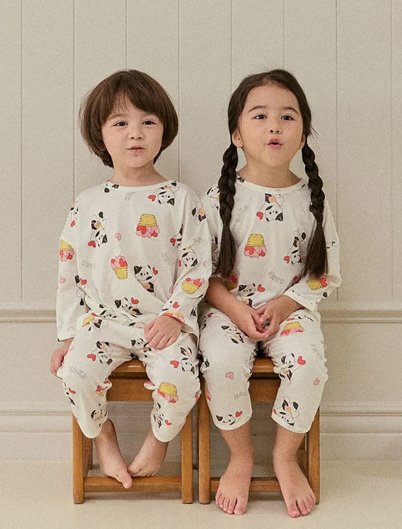 小貓咪的愛心-【寬鬆】植纖衣長袖韓國童裝-K60209