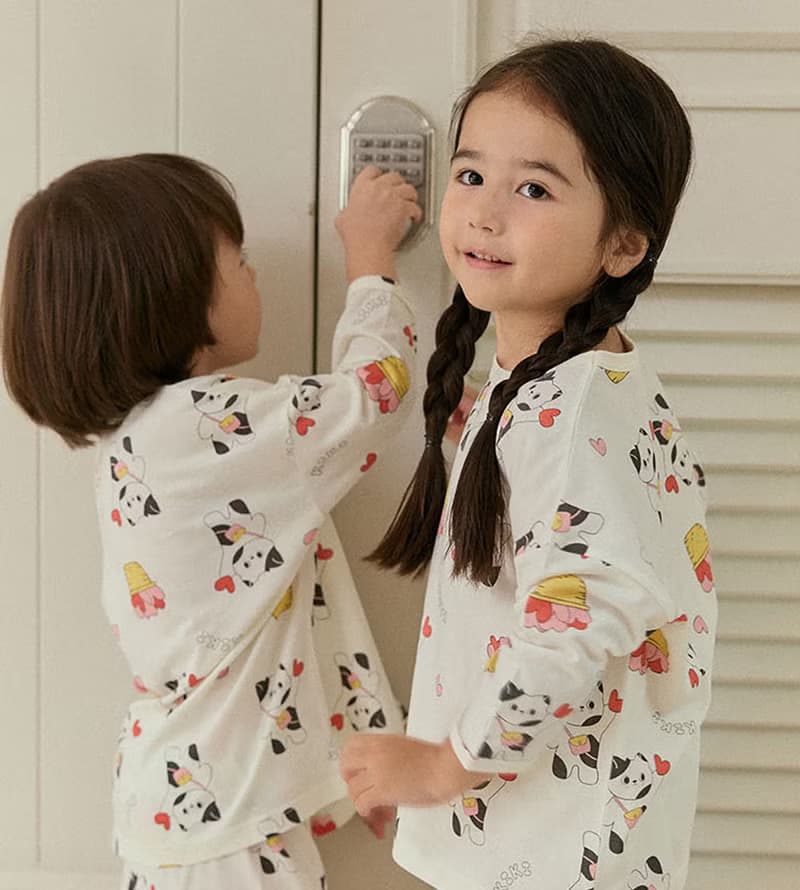 小貓咪的愛心-【寬鬆】植纖衣長袖韓國童裝-K60209