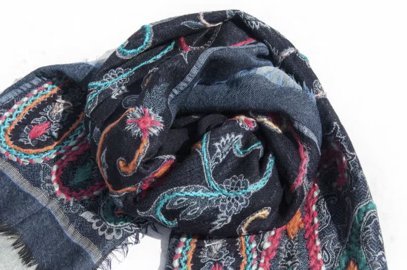 羊絨毛毯 水煮羊毛披肩/針織圍巾/刺繡圍巾/羊絨披巾/喀什米爾Cashmere 聖誕節禮物 交換禮物 母親節 父親節-花