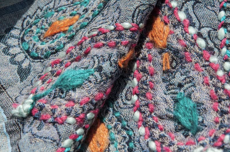 羊絨毛毯 水煮羊毛披肩/針織圍巾/刺繡圍巾/羊絨披巾/喀什米爾Cashmere 聖誕節禮物 交換禮物 母親節 父親節-花
