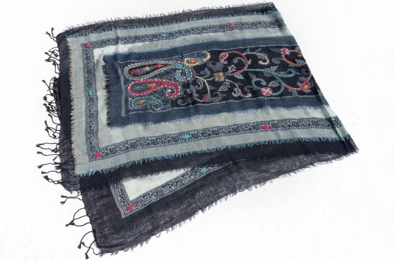 羊絨毛毯 水煮羊毛披肩/針織圍巾/刺繡圍巾/羊絨披巾/喀什米爾Cashmere 聖誕節禮物 交換禮物 母親節 父親節-花