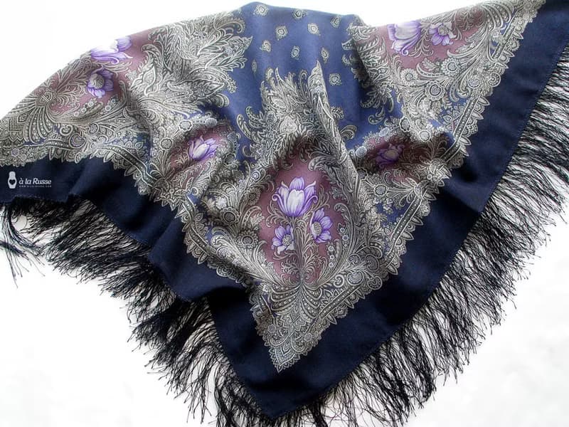 Authentic Pavlovo Posad Russian Shawl Scarf Soft 100% Wool 89x89 cm 845-14