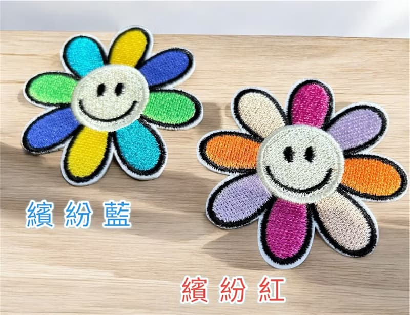 個人化全彩姓名刺繡行李飄帶-燦笑花朵款(彩瓣)