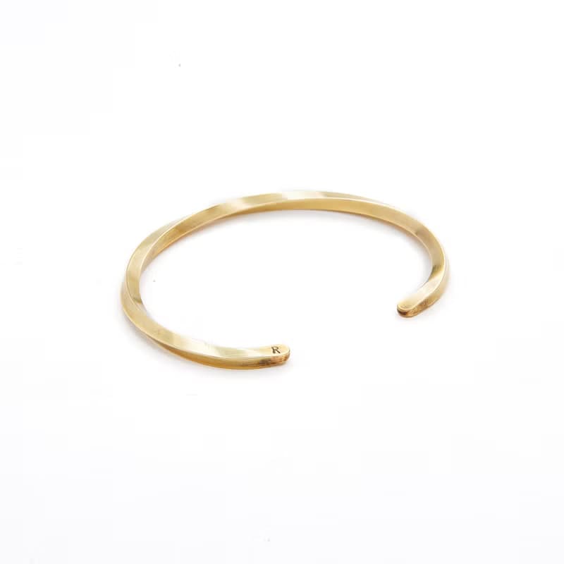 Classic Cuff 手工鍛造黃銅手環(拋光亮面)
