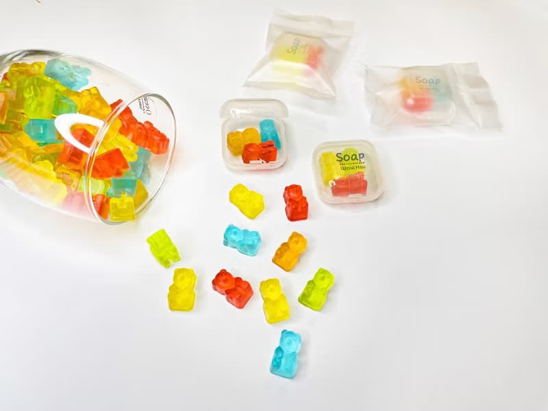 【24h出貨】小熊糖果精油皂∣大盒送禮物袋*超迷你皂盒 增量35顆