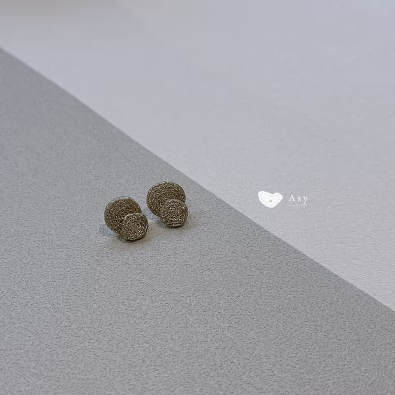 微閃日常系列 - 疊疊圈刺繡耳環