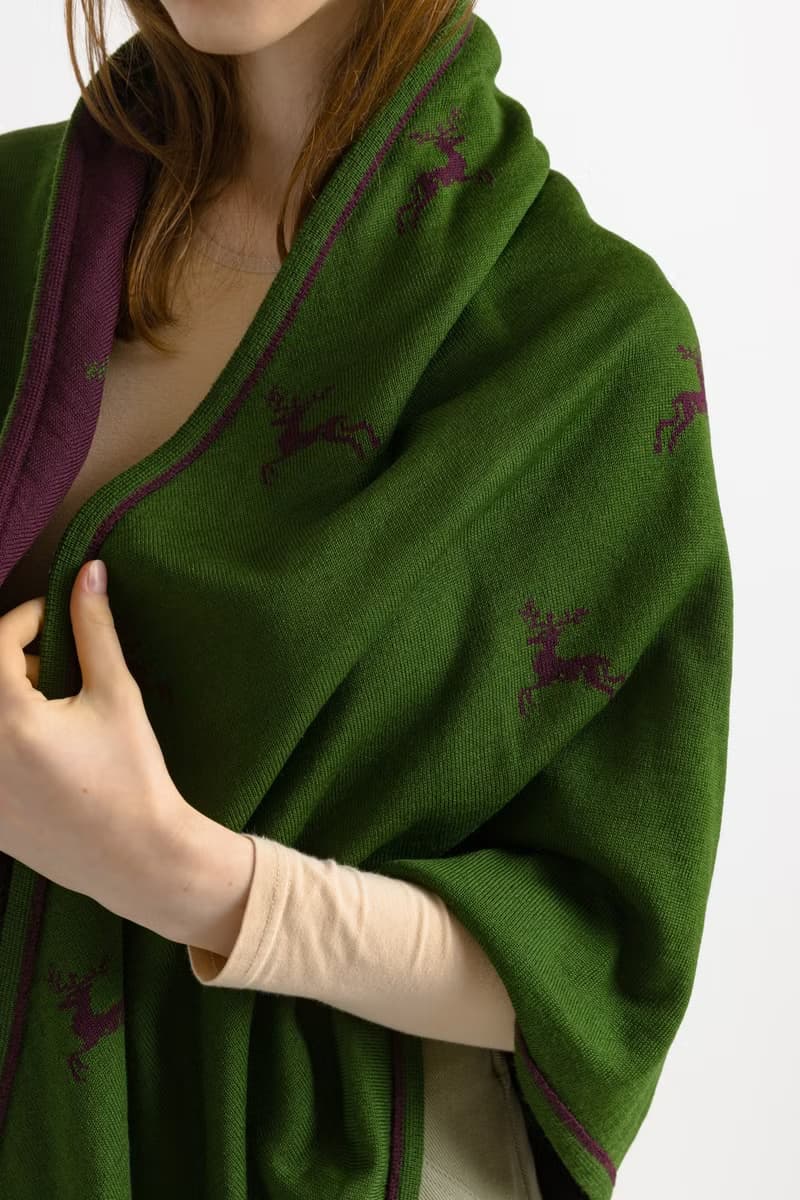 80s Vintage Woman Retro Baronesse von Grafenstein Wool Scarf 7487