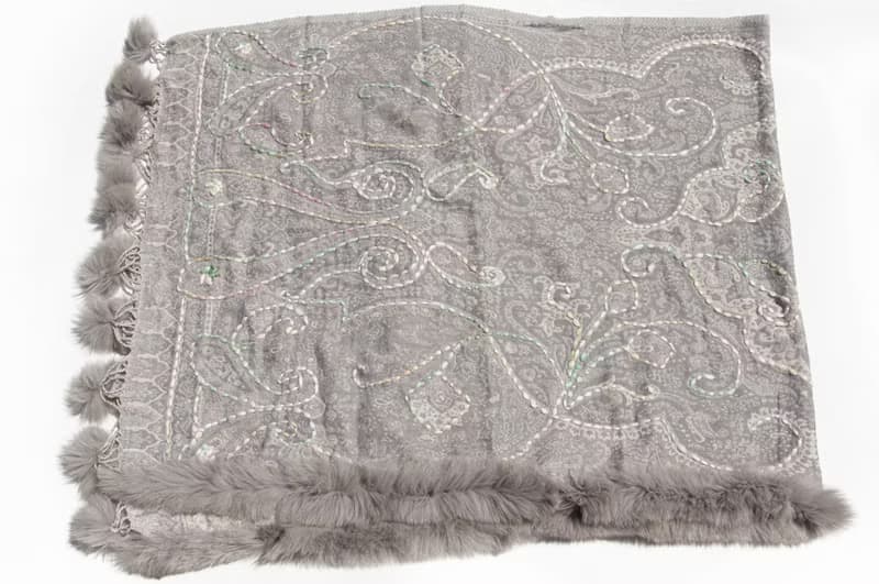 喀什米爾Cashmere/水煮羊毛披肩/針織圍巾/刺繡圍巾/羊絨披巾-花