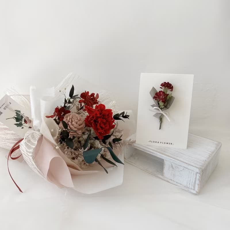 Flora Flower永生康乃馨花束-獻給母親節的康乃馨(紅)