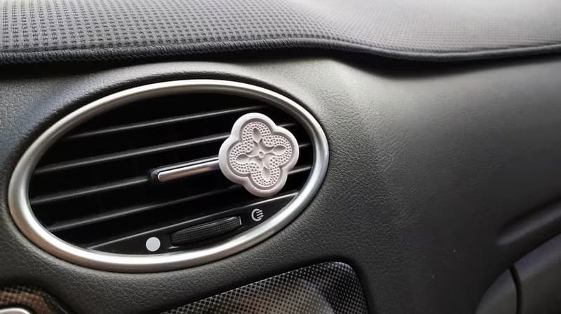 海棠花水泥車用擴香石-磁吸式 | 質感與生活的MIT