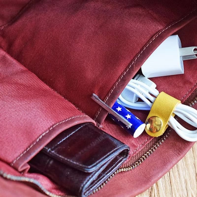 單肩包 手拿包 簡約風 附肩帶 可收納MacBook 咖啡色
