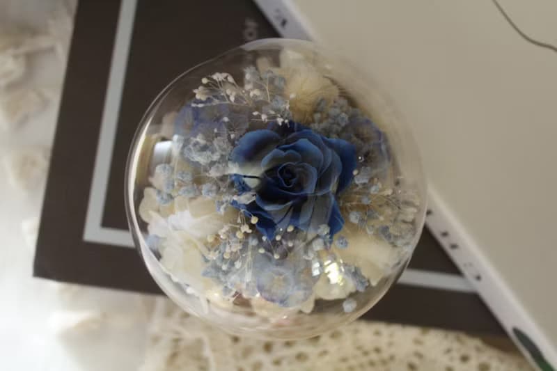 永生玫瑰//不凋花/獨一無二/小禮物/玻璃球
