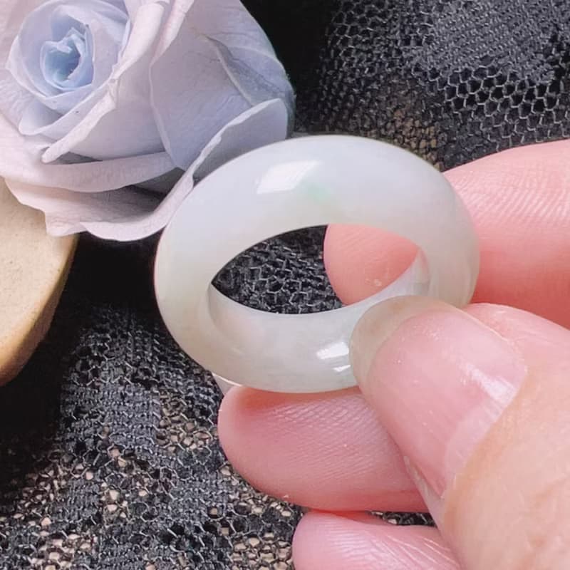 飄綠花翡翠戒指戒圈 | 國際12圍 | 天然緬甸玉翡翠A貨 | 送禮