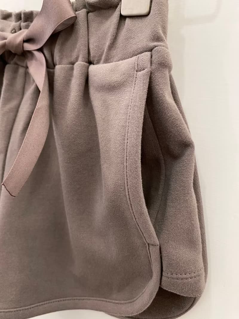 荷葉運動小短褲(卡其)