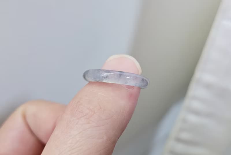 【親翠】天然翡翠 高冰全透烏雞放光種水美手指鐲10號戒圈