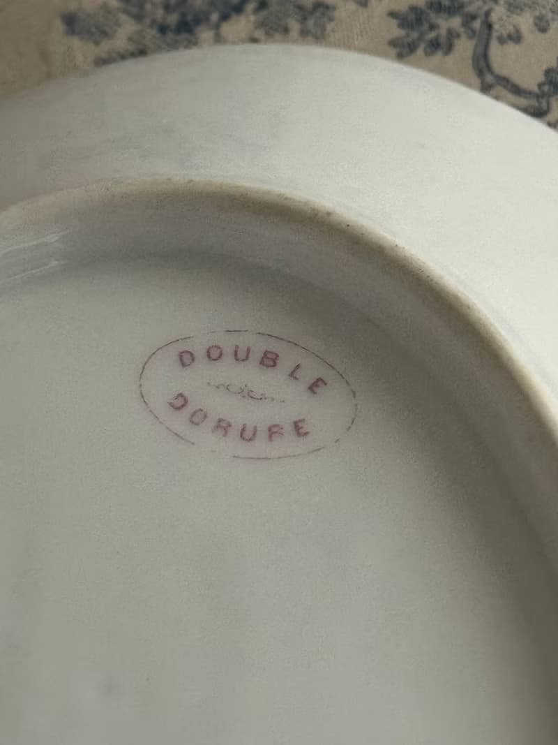 40498-法國百年貴族家徽橢圓深盤