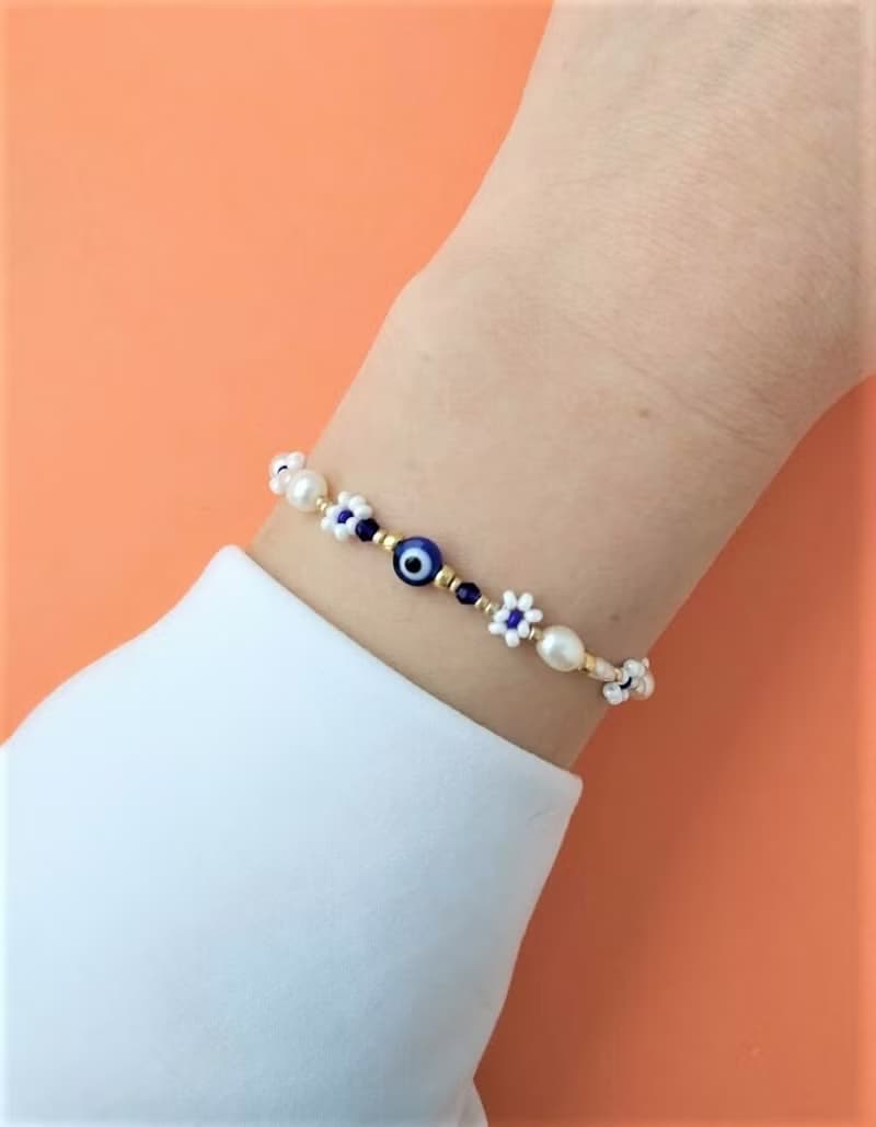Evil eye bracelet. Blue pearl evil bracelet. Pearl evil eye. Protection bracelet