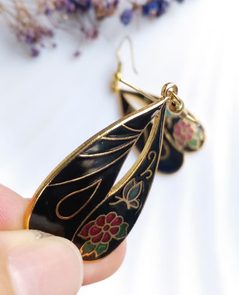 Vintage Jewelry 西洋古董飾品 小蝴蝶花卉 景泰藍 耳勾 針式耳環
