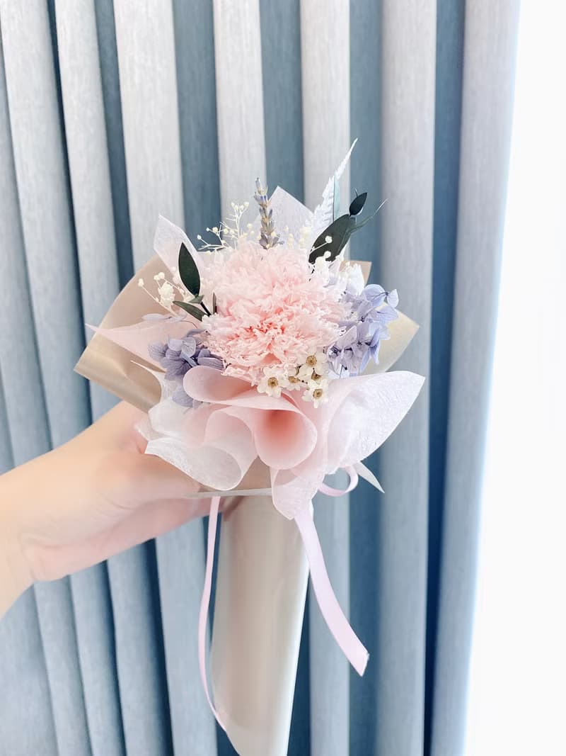 溫柔粉色 日本永生康乃馨單支花束 畢業花束 母親節